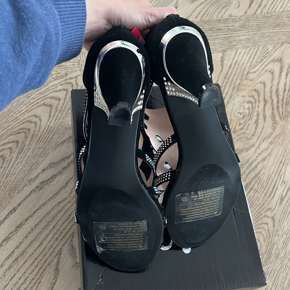 Black with Rhinestones dancing shoes - Picture 3 of 4